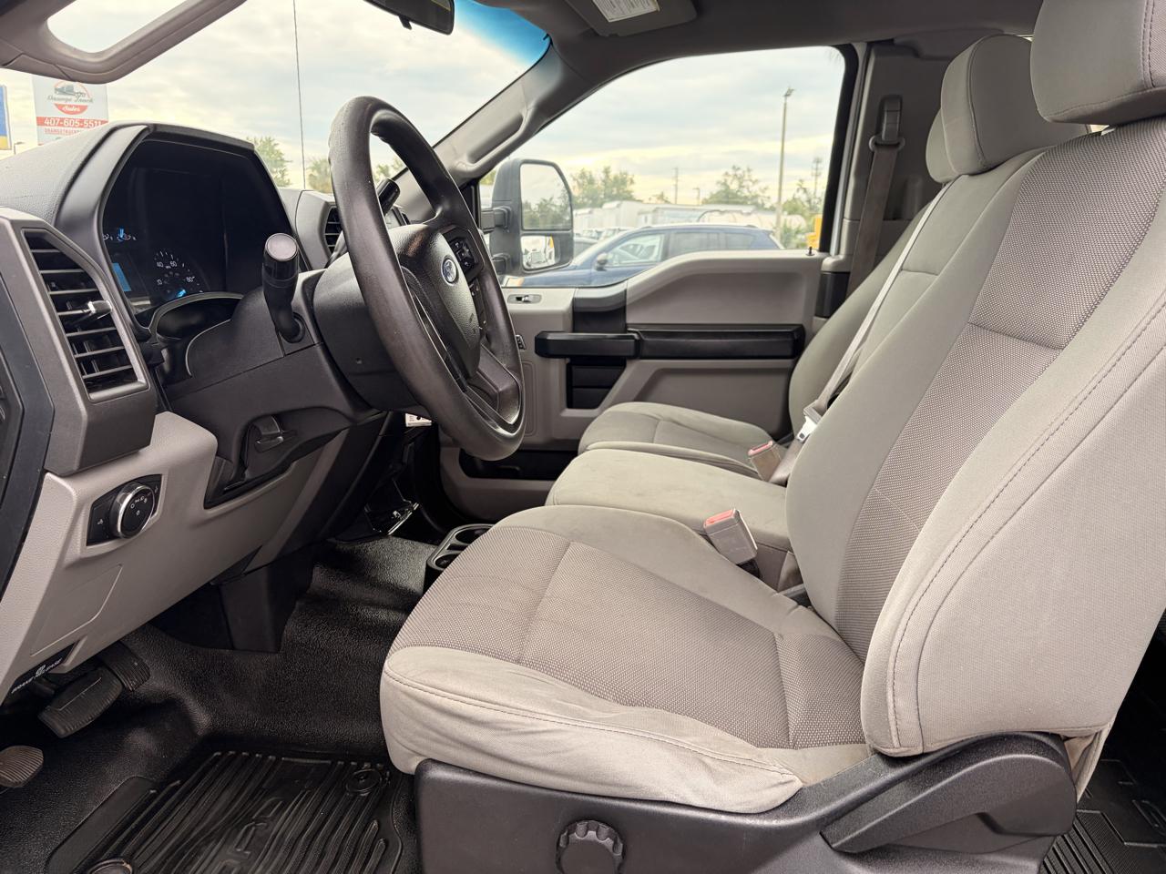 Ford F-250 SD XL SuperCab Long Bed 4WD 2018
