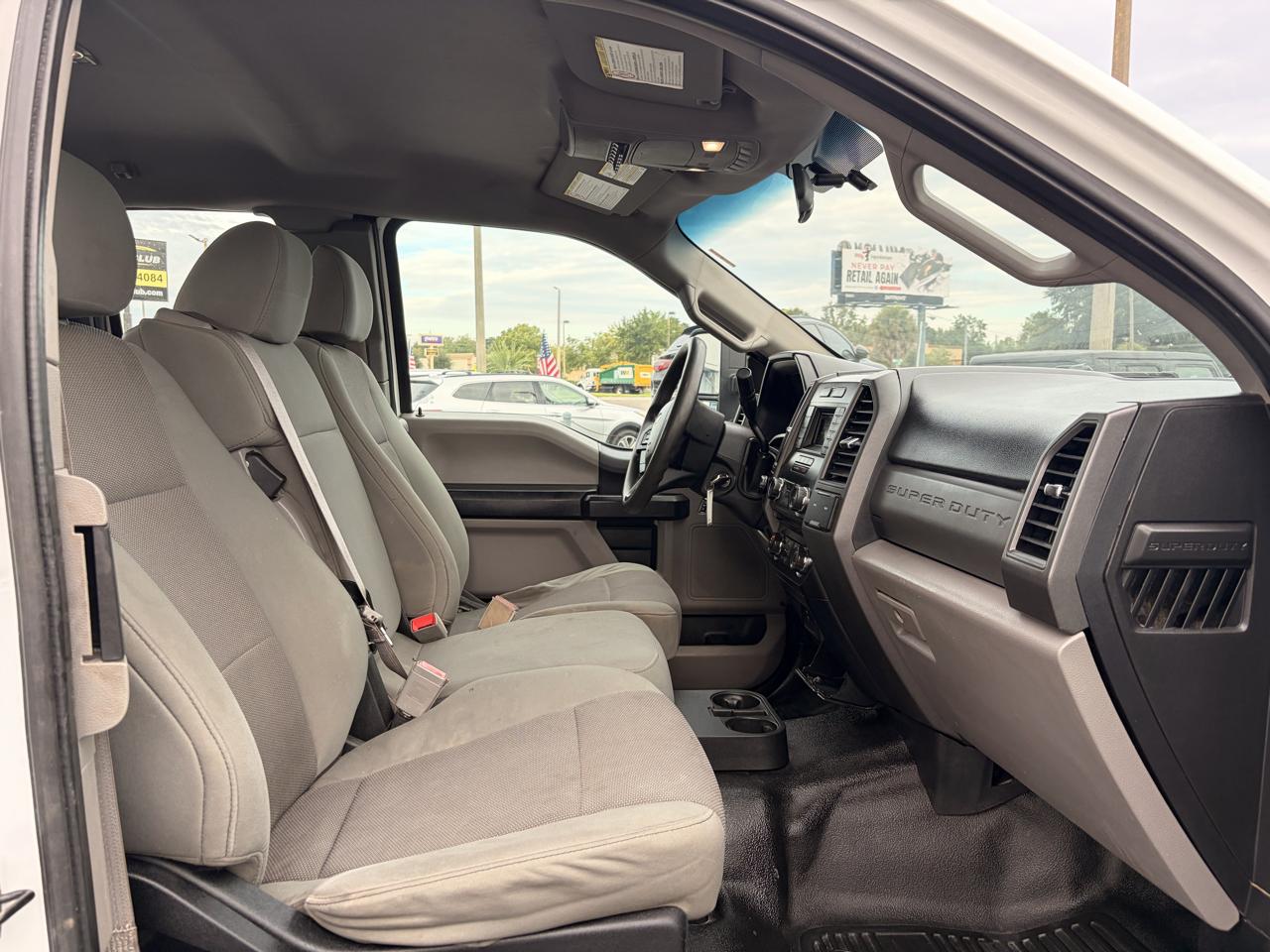 Ford F-250 SD XL SuperCab Long Bed 4WD 2018