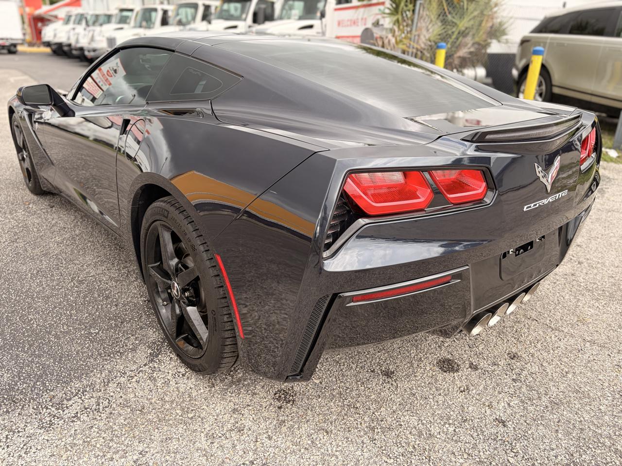 Chevrolet Corvette 2dr Stingray Cpe w/1LT 2015