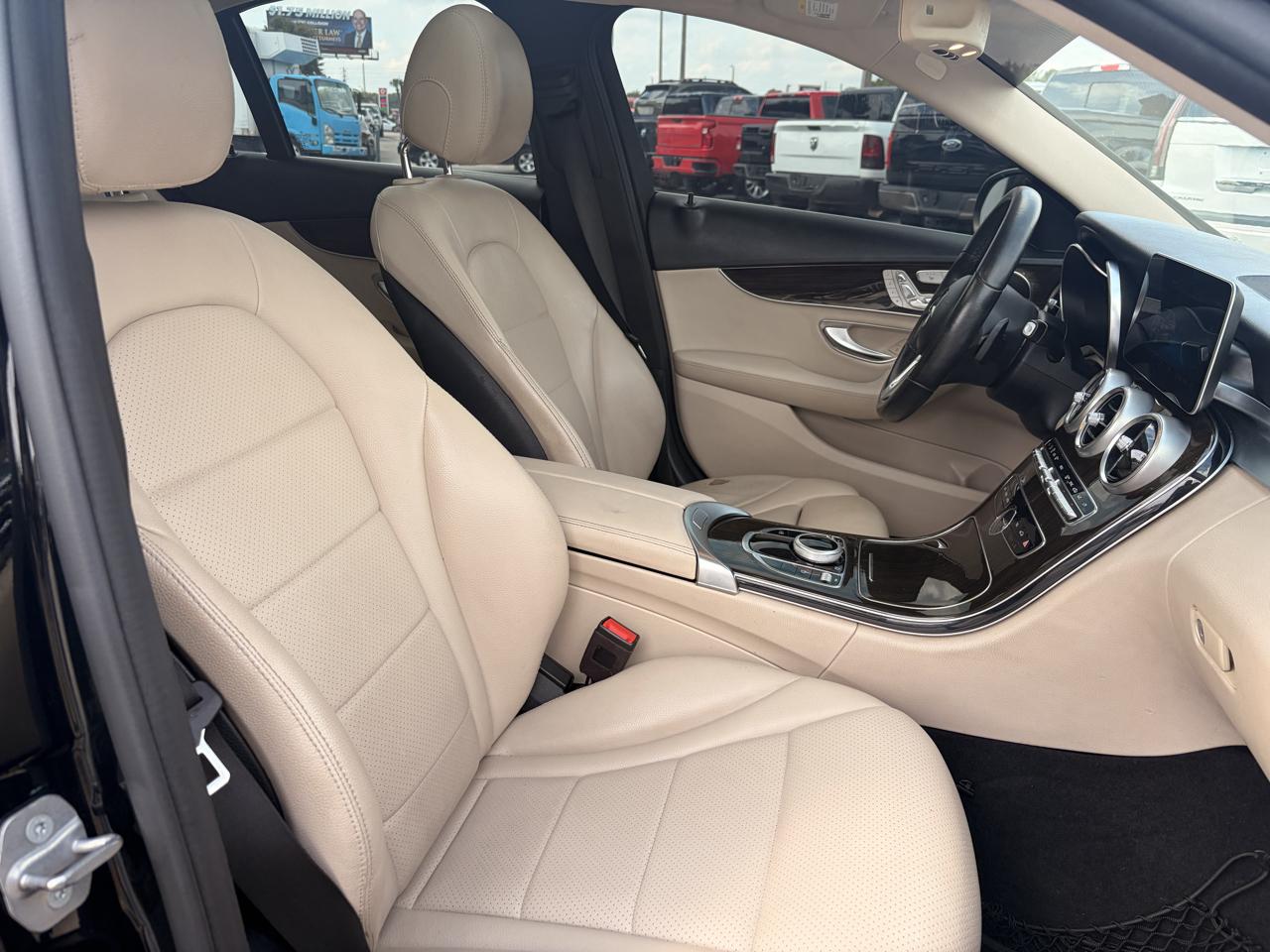 Mercedes-Benz C-Class C300 Sedan 2019