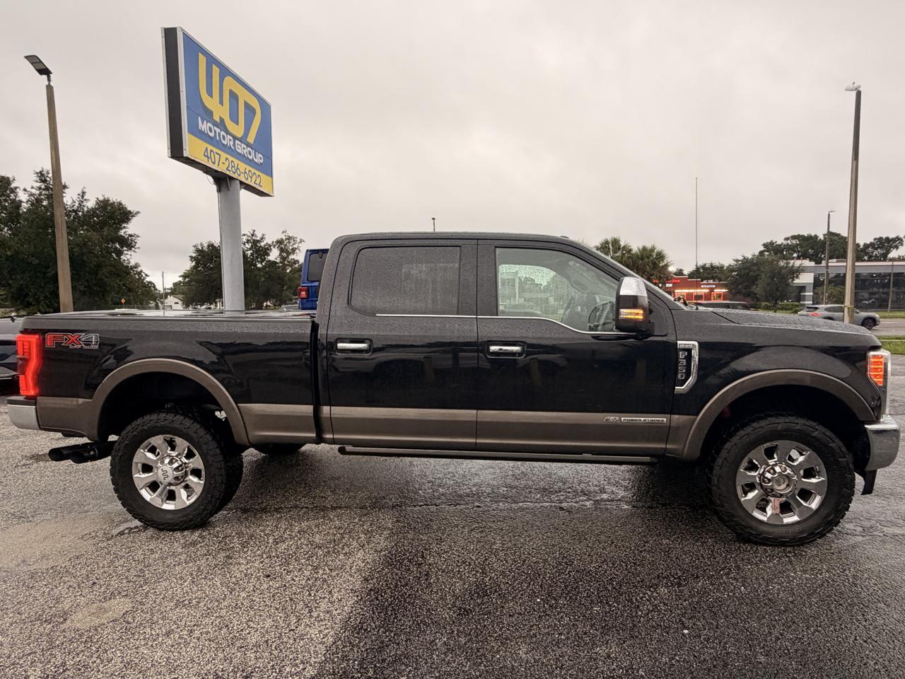 Ford F-350 SD King Ranch Crew Cab 4WD 2017