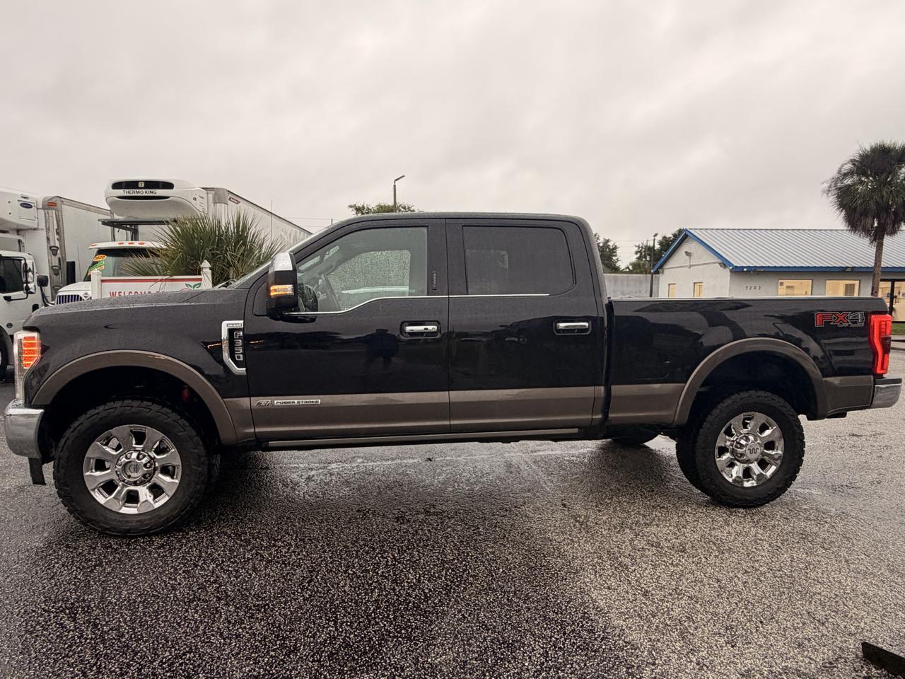 Ford F-350 SD King Ranch Crew Cab 4WD 2017