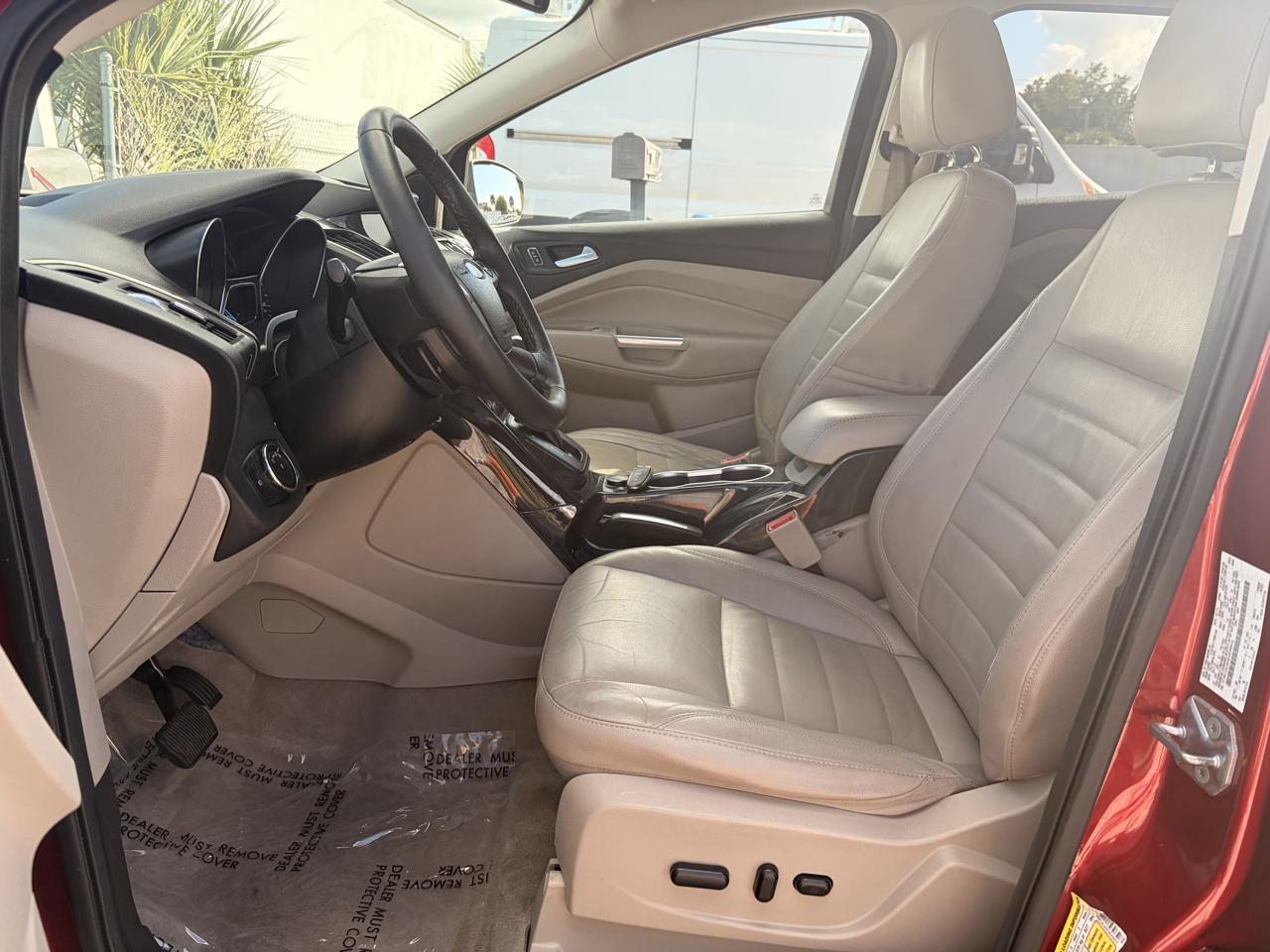 Ford Escape Titanium FWD 2014