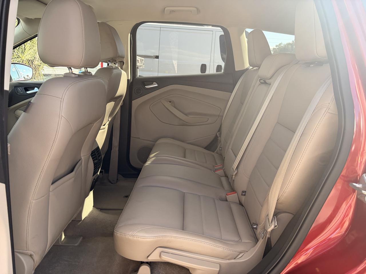 Ford Escape Titanium FWD 2014