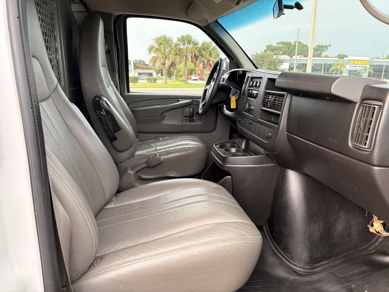 Chevrolet Express 1500 Cargo 2014