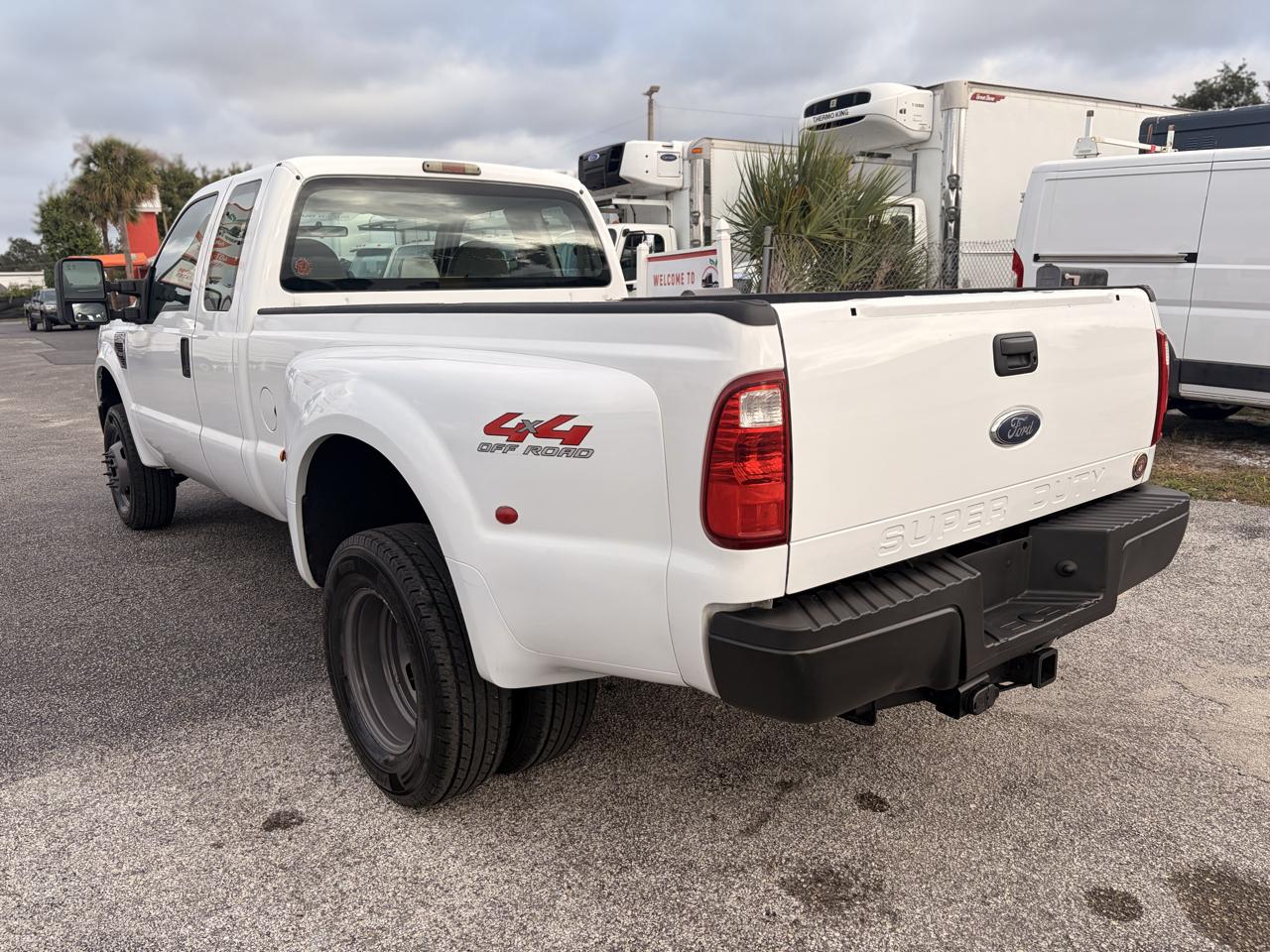Ford F-350 SD XL SuperCab 4WD 2008