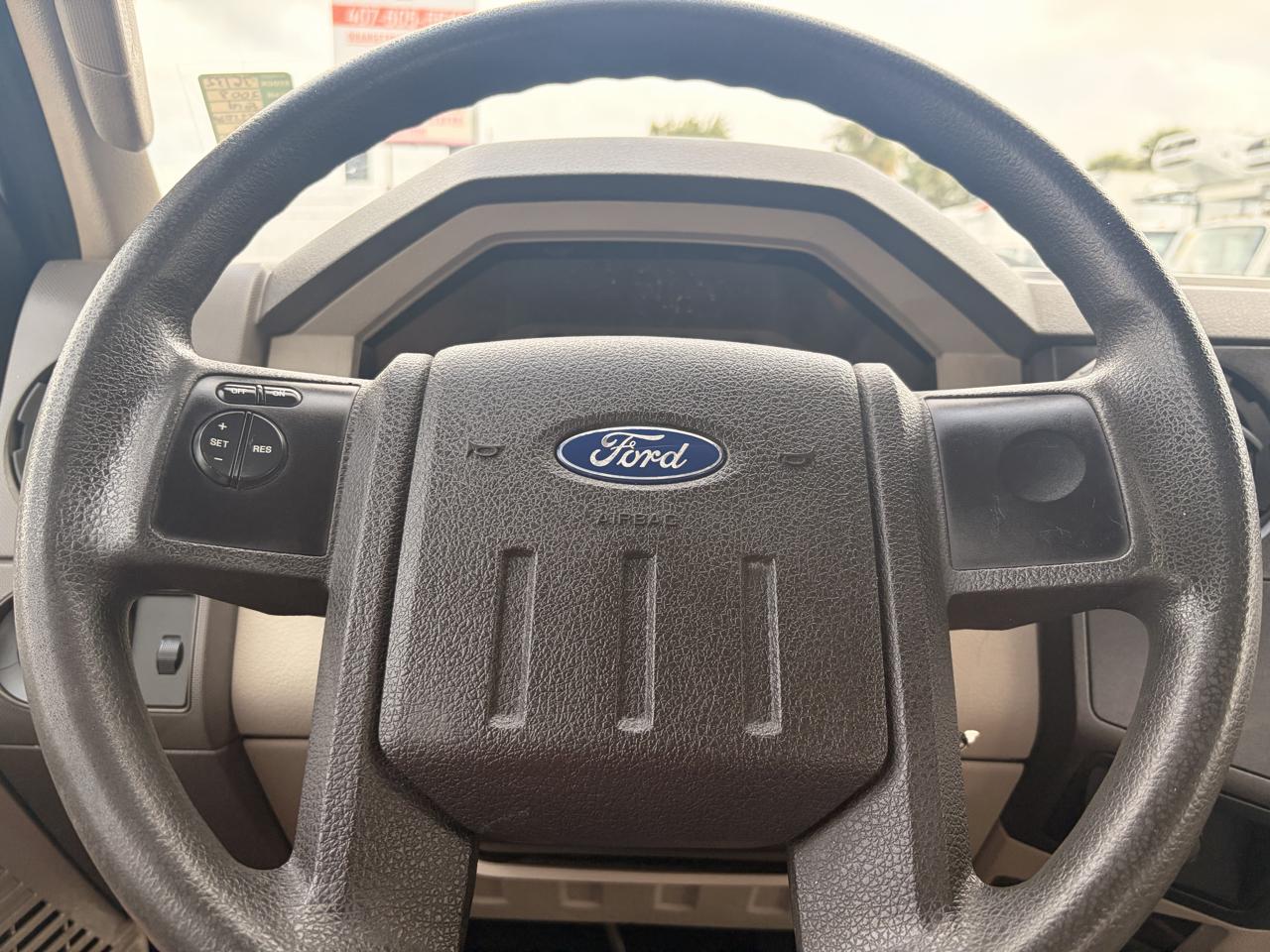 Ford F-350 SD XL SuperCab 4WD 2008