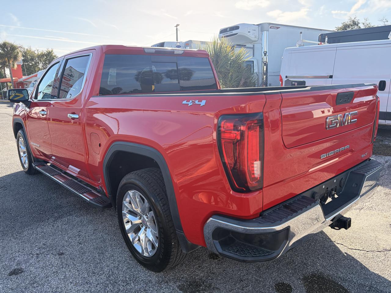 GMC Sierra 1500 4WD Crew Cab 143.5" SLT 2019