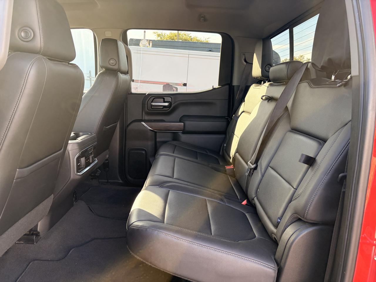 GMC Sierra 1500 4WD Crew Cab 143.5" SLT 2019
