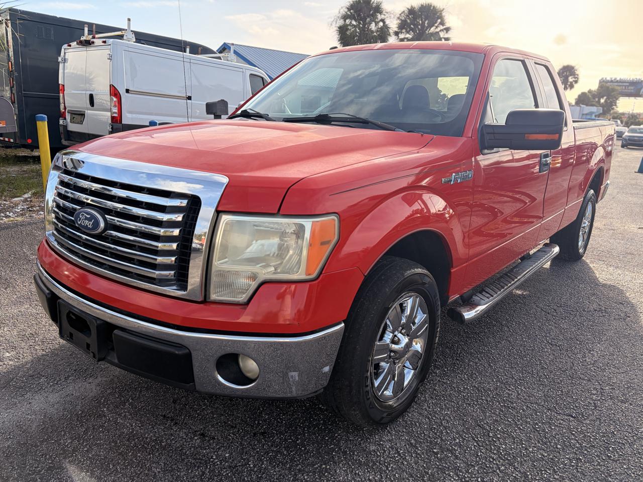 Ford F-150 XLT SuperCab 2WD 2011