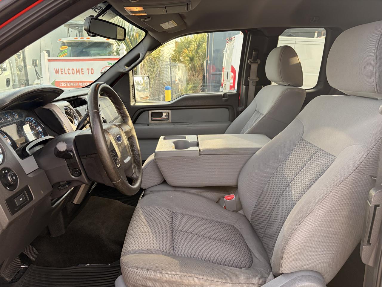 Ford F-150 XLT SuperCab 2WD 2011