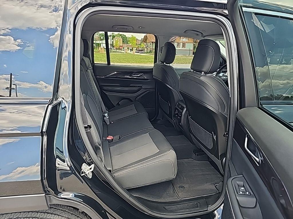 Jeep Grand Cherokee  2023