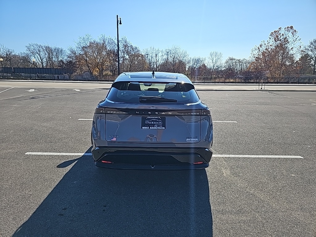 Nissan Ariya  2023