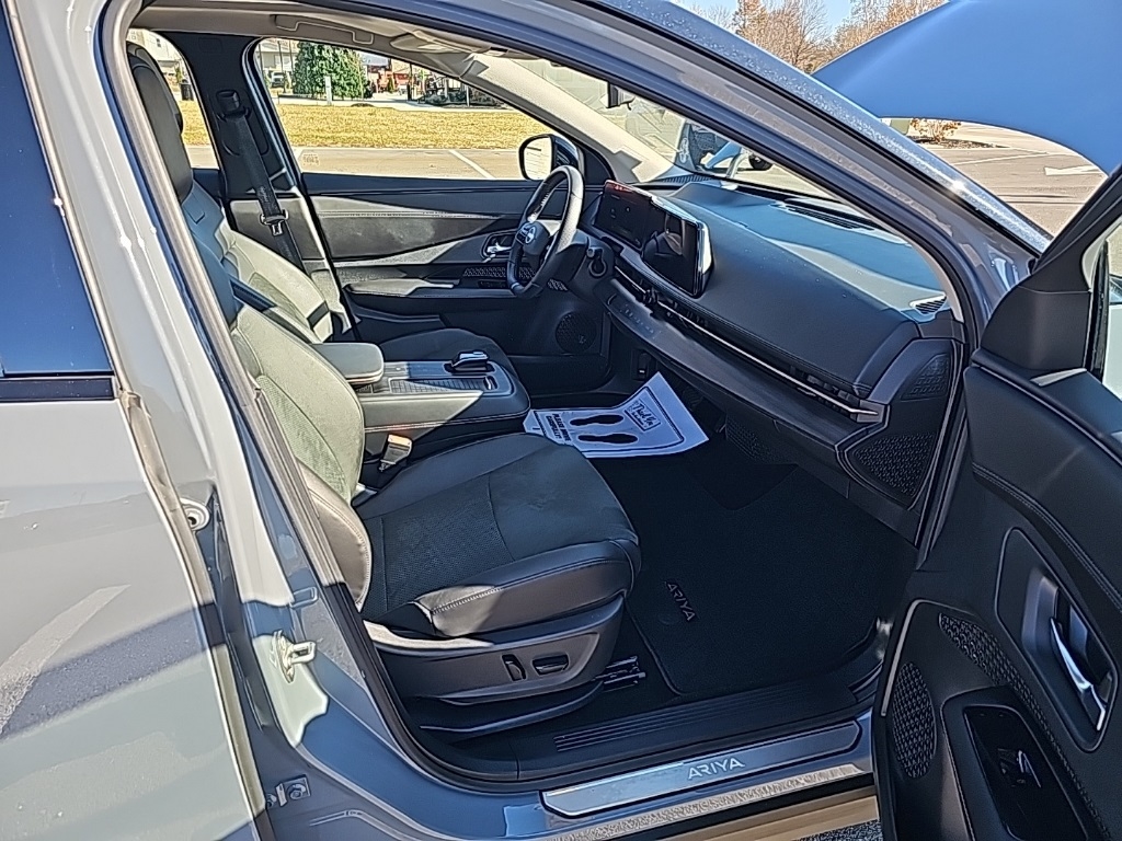 Nissan Ariya  2023