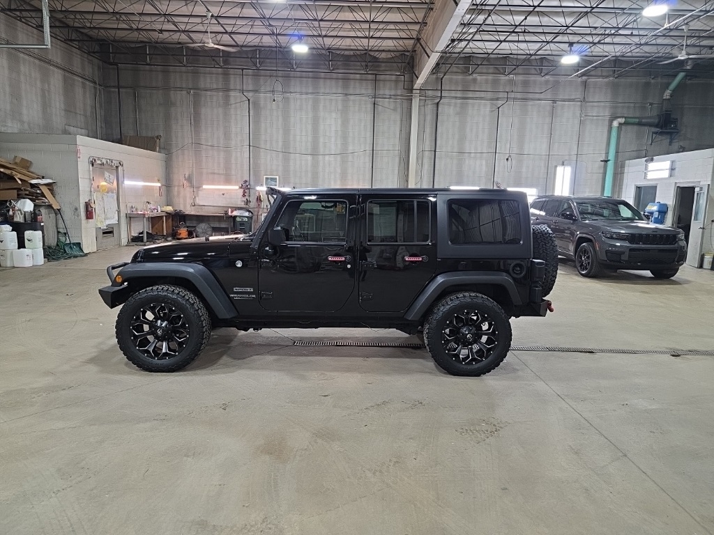 Jeep Wrangler  2017