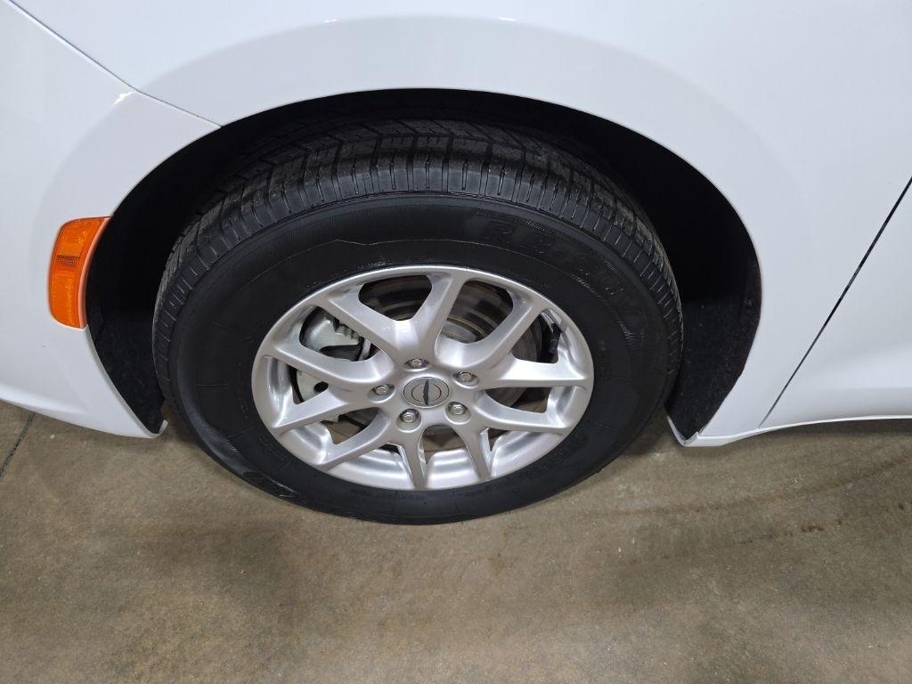 Chrysler Pacifica  2024