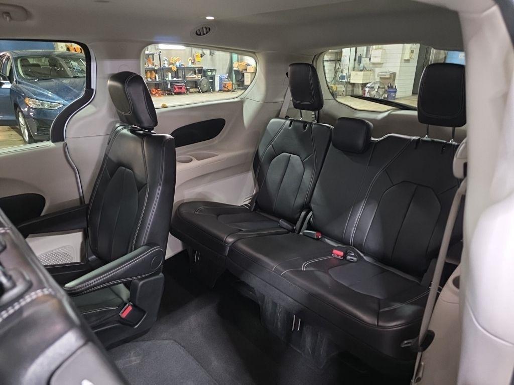 Chrysler Pacifica  2024