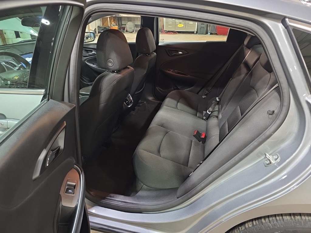 Chevrolet Malibu  2025