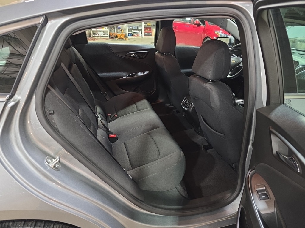 Chevrolet Malibu  2025