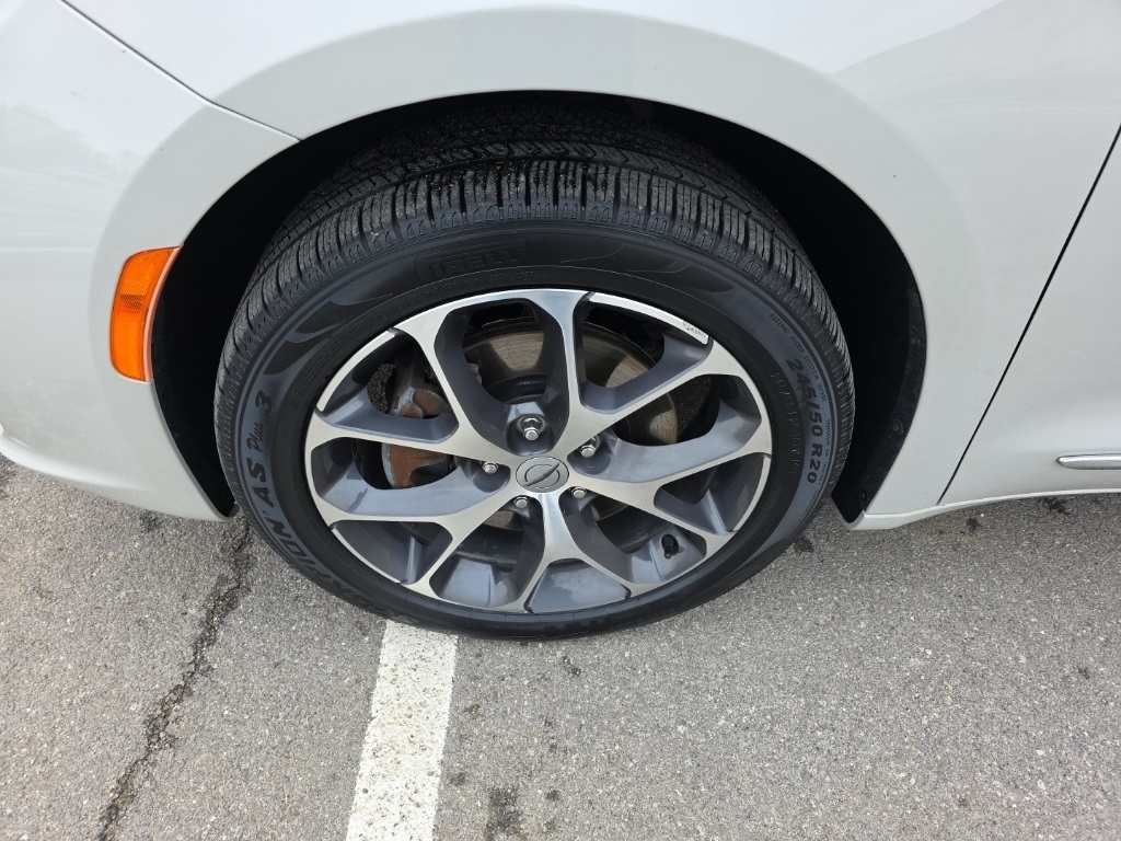 Chrysler Pacifica  2021