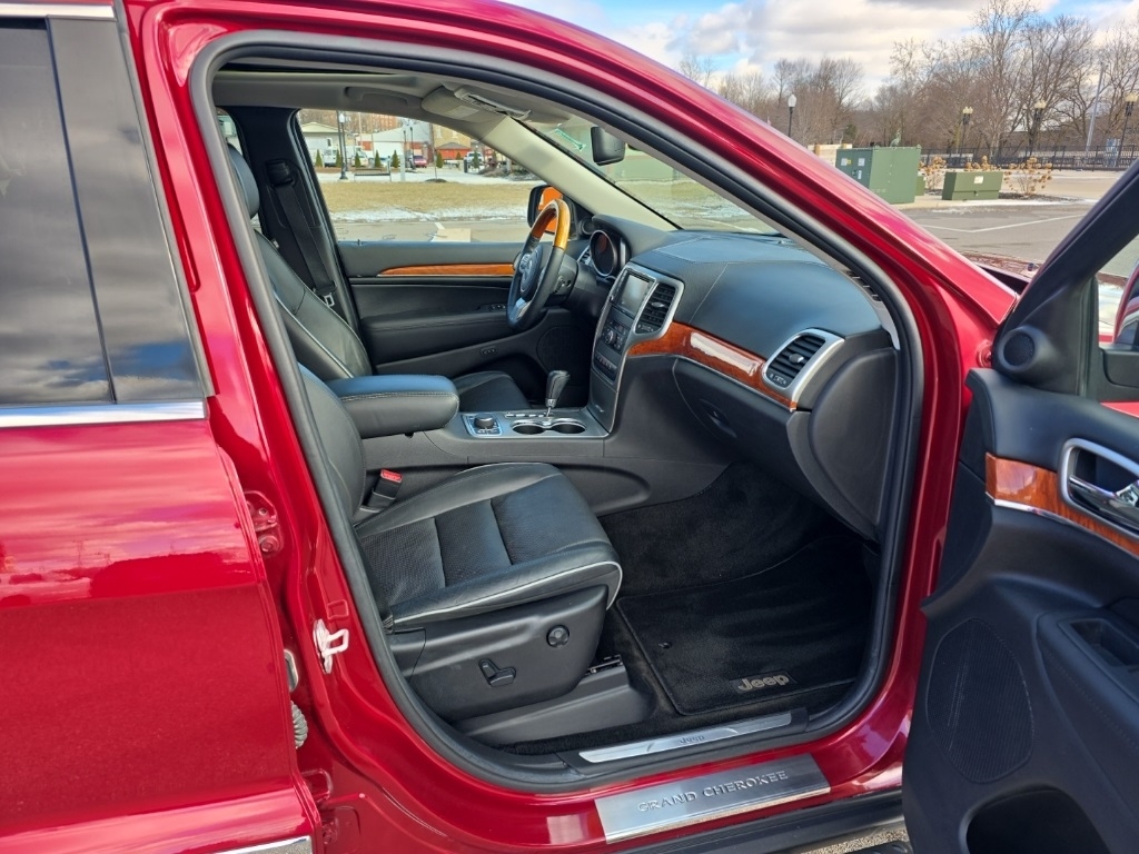 Jeep Grand Cherokee  2012