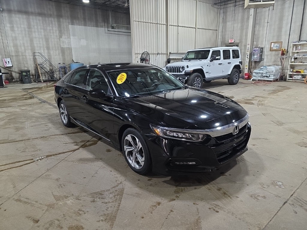 Honda Accord  2019