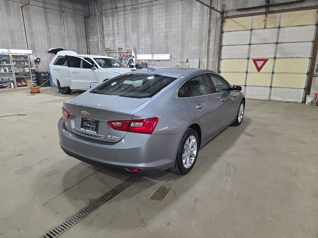 Chevrolet Malibu  2024