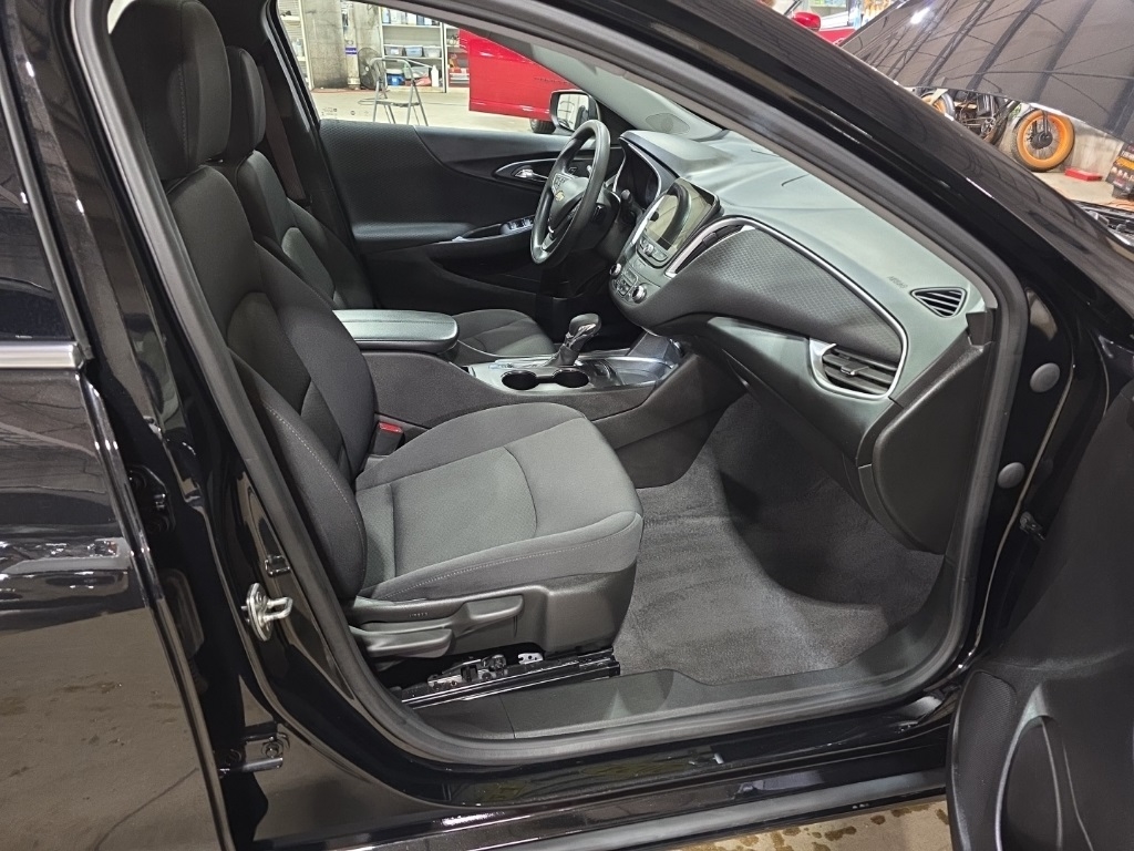 Chevrolet Malibu  2024