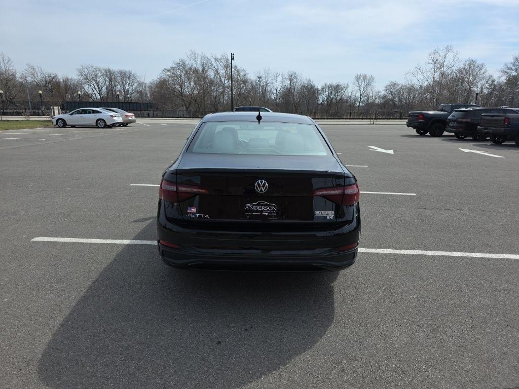 Volkswagen Jetta  2023