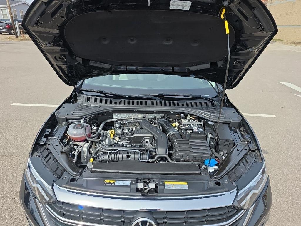 Volkswagen Jetta  2023