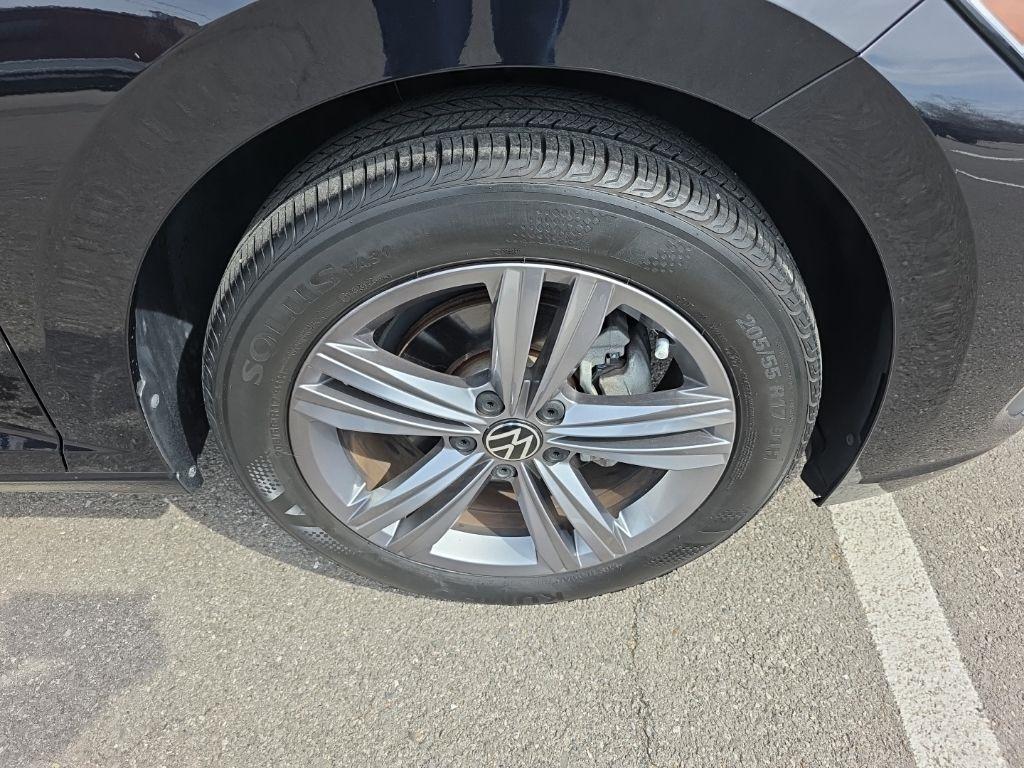 Volkswagen Jetta  2023