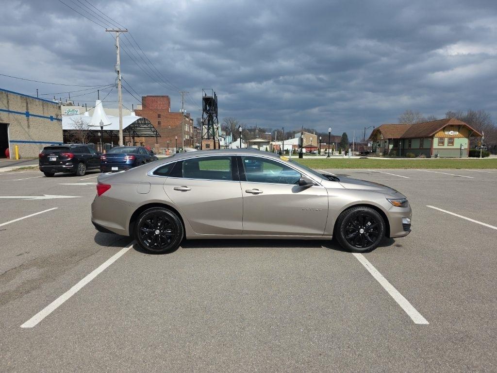 Chevrolet Malibu  2025