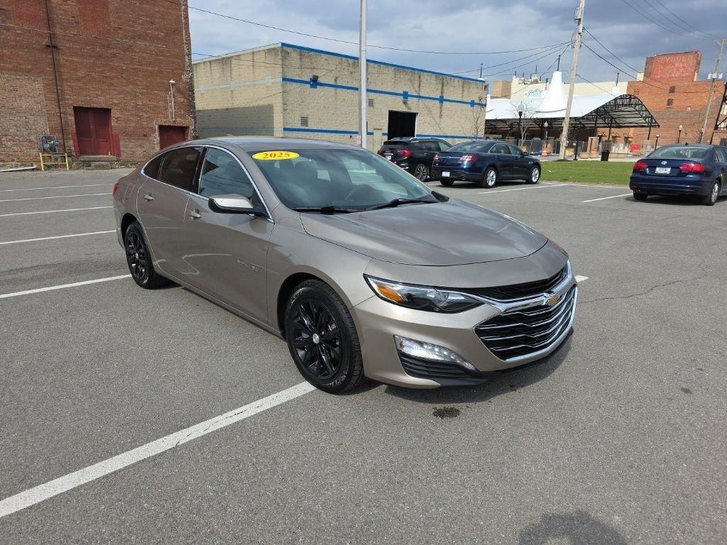 Chevrolet Malibu  2025