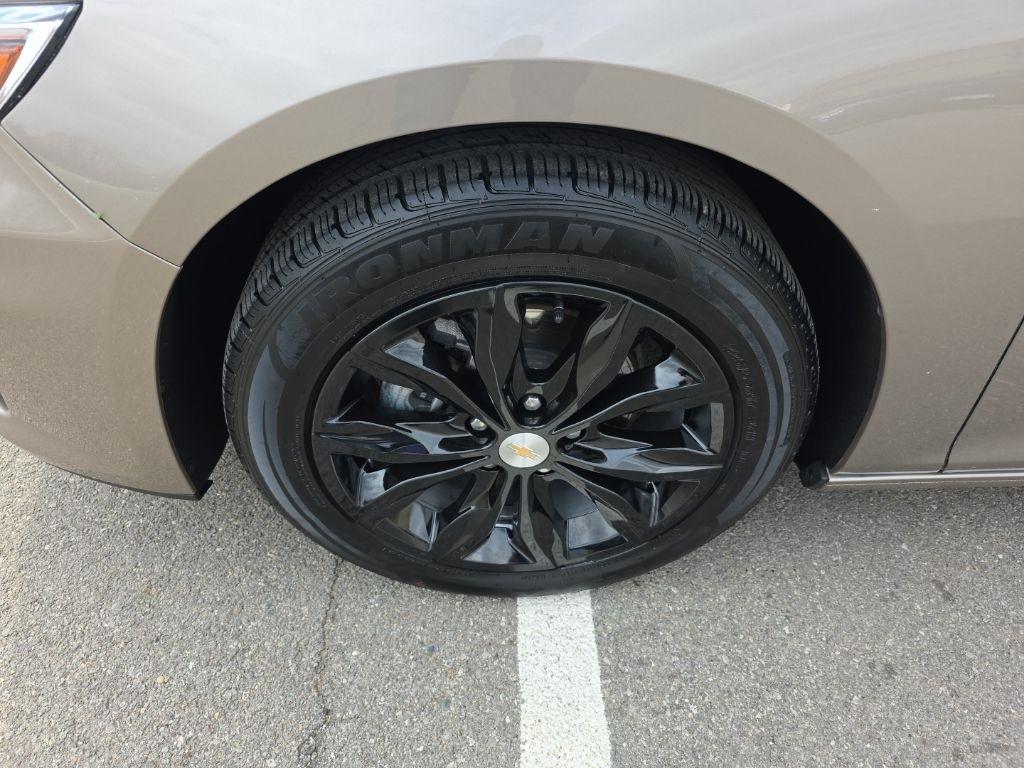 Chevrolet Malibu  2025