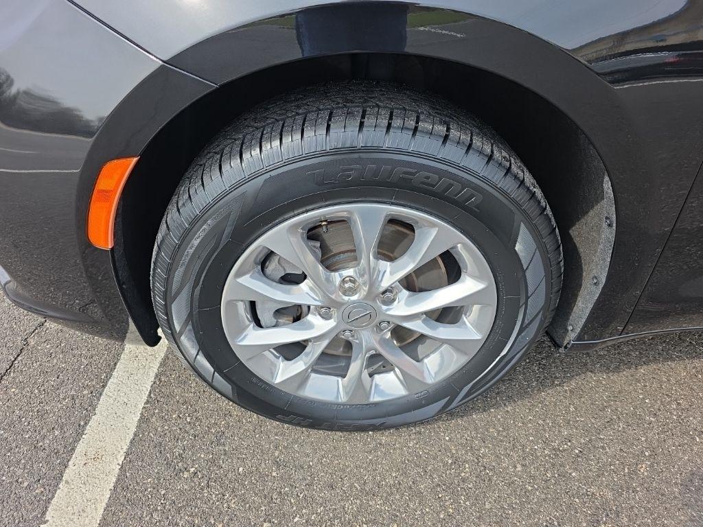 Chrysler Pacifica  2023