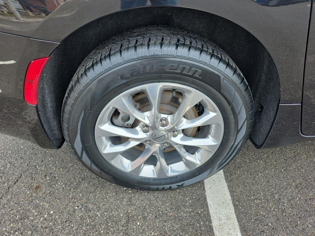 Chrysler Pacifica  2023