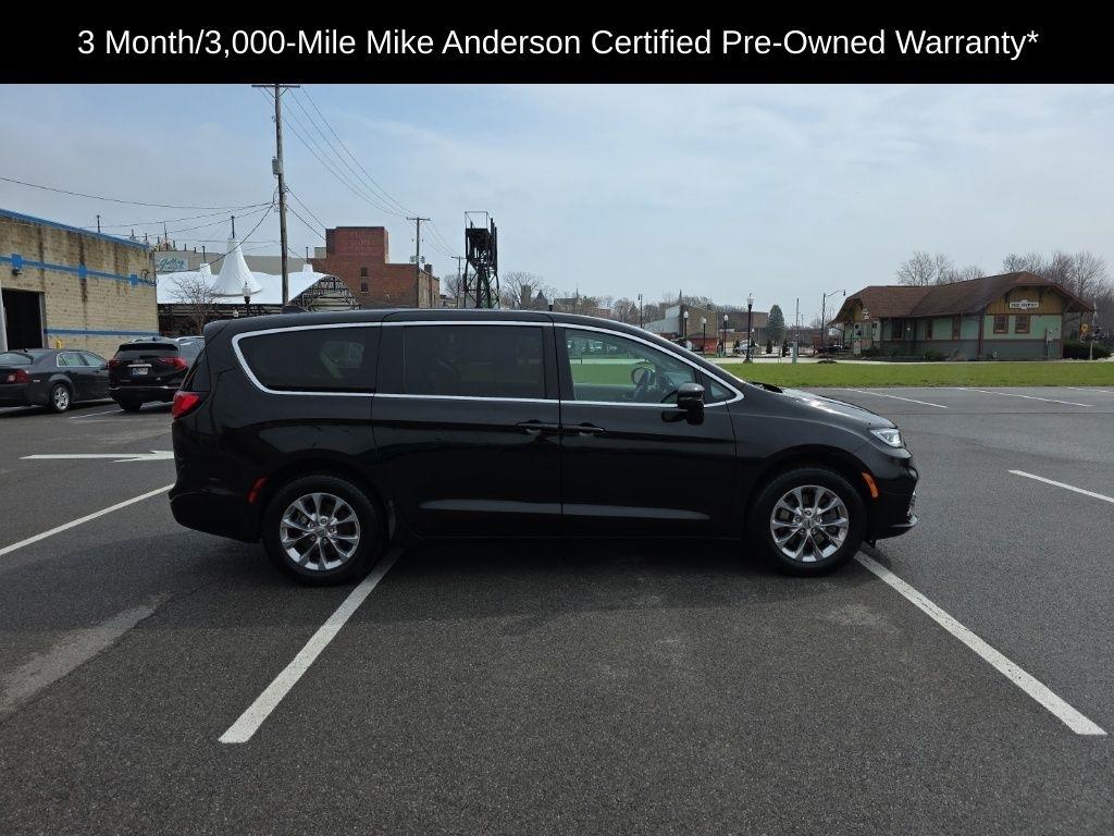 Chrysler Pacifica  2023