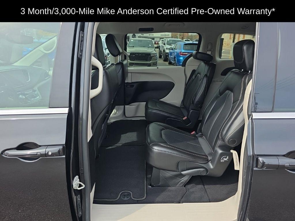 Chrysler Pacifica  2023