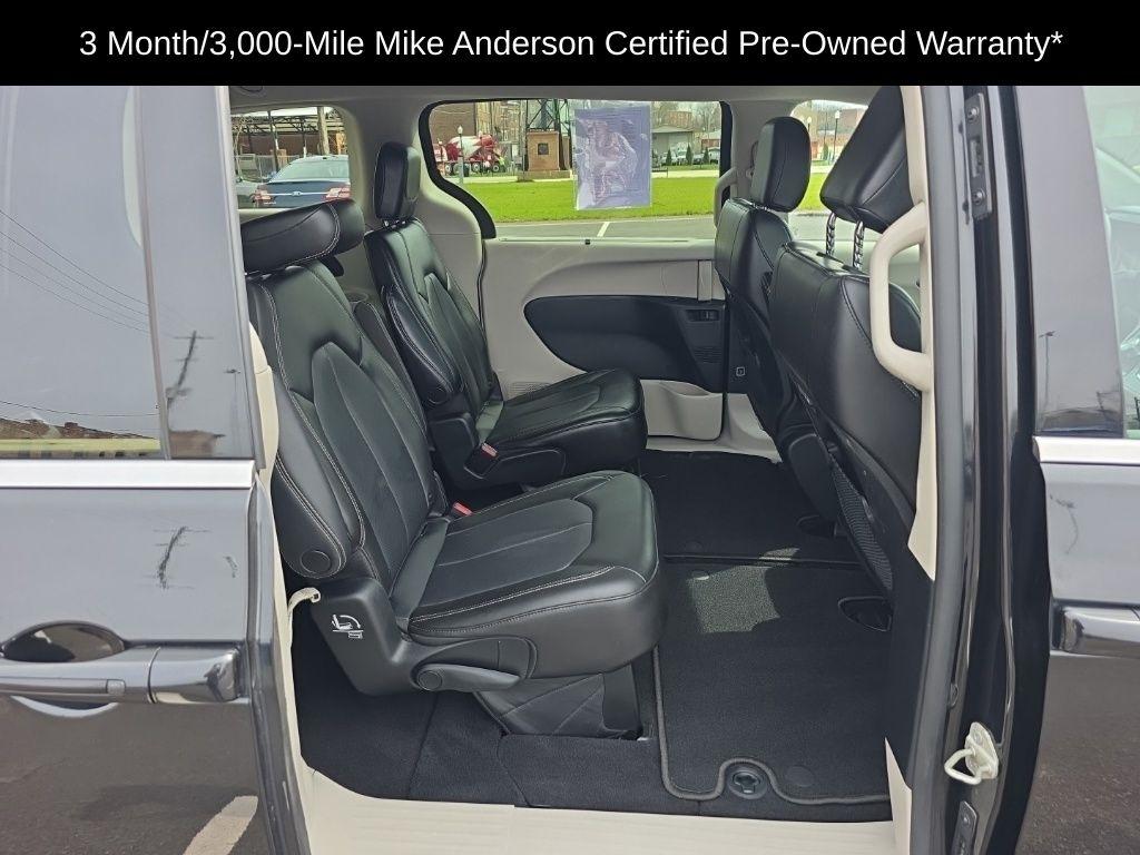 Chrysler Pacifica  2023