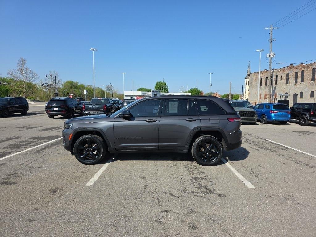 Jeep Grand Cherokee  2023
