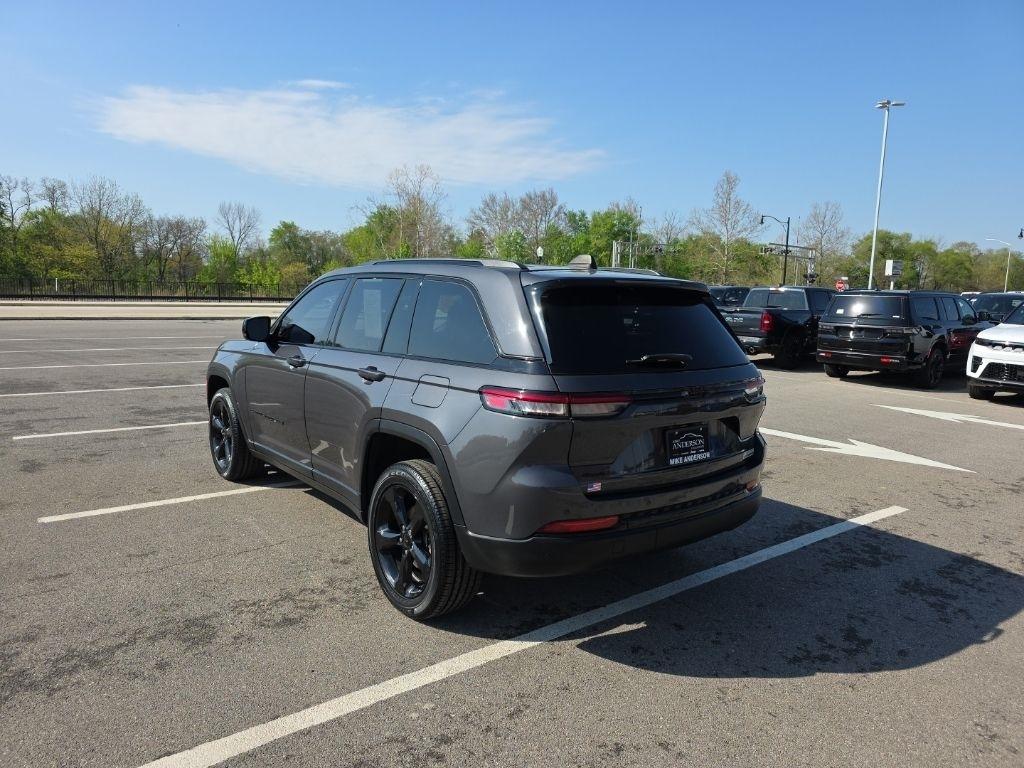 Jeep Grand Cherokee  2023