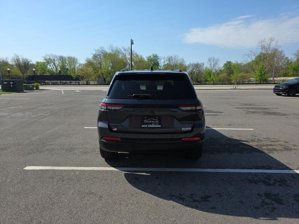 Jeep Grand Cherokee  2023