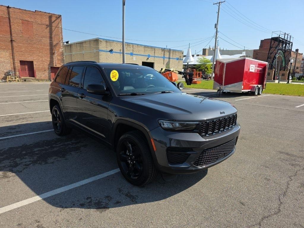 Jeep Grand Cherokee  2023