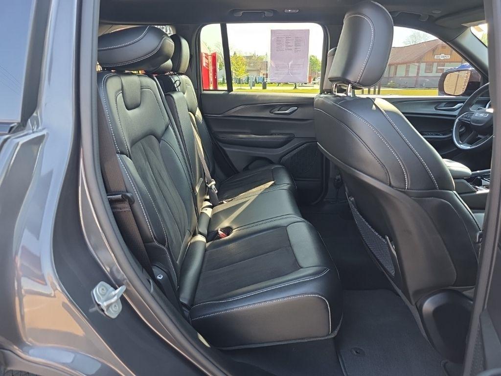Jeep Grand Cherokee  2023