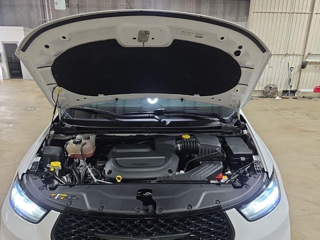 Chrysler Pacifica  2024