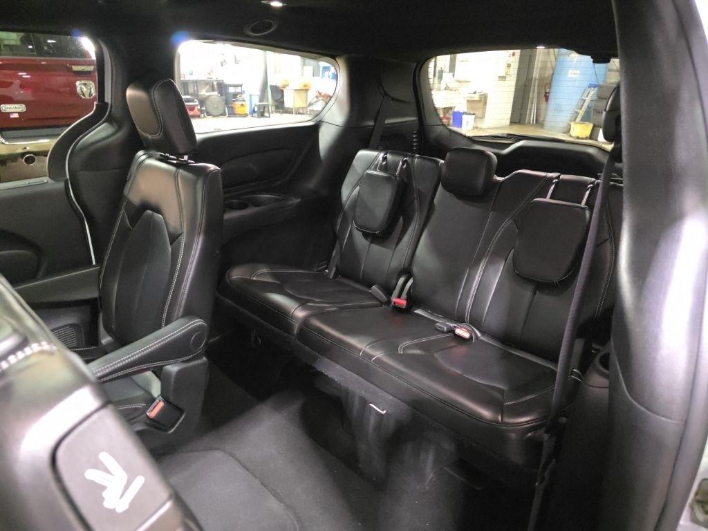 Chrysler Pacifica  2024