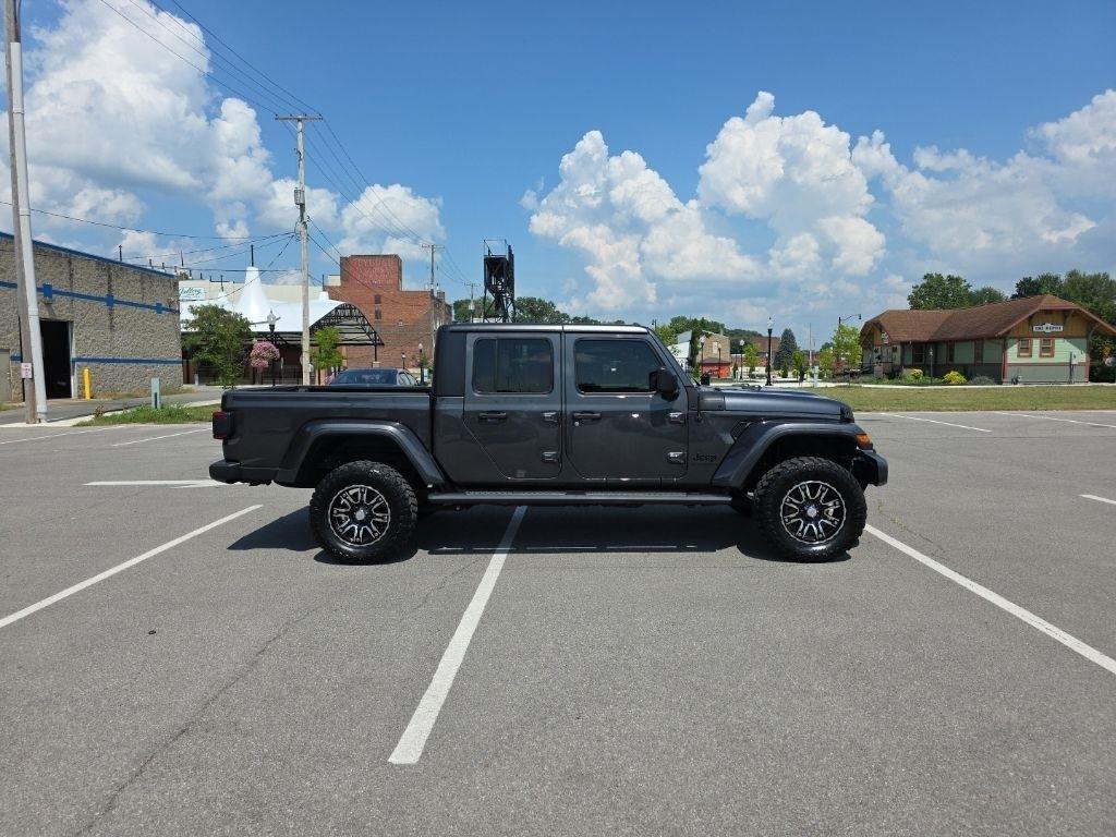 Jeep Gladiator  2021
