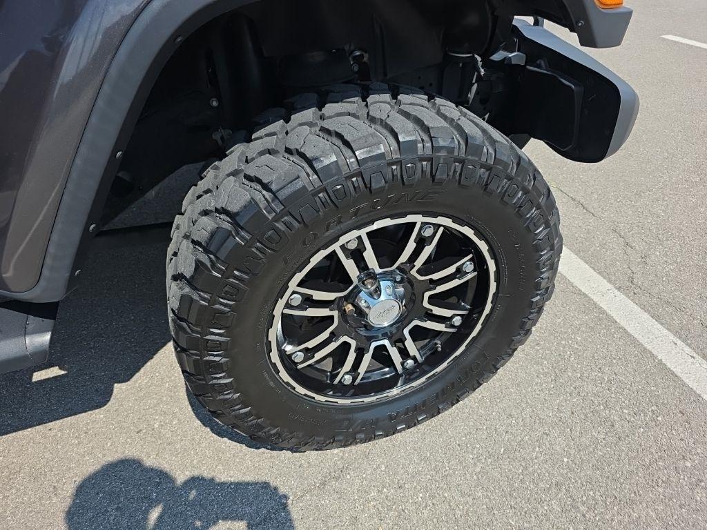 Jeep Gladiator  2021