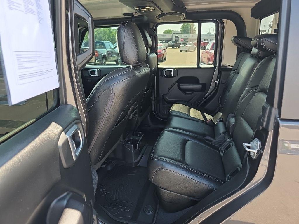 Jeep Gladiator  2021