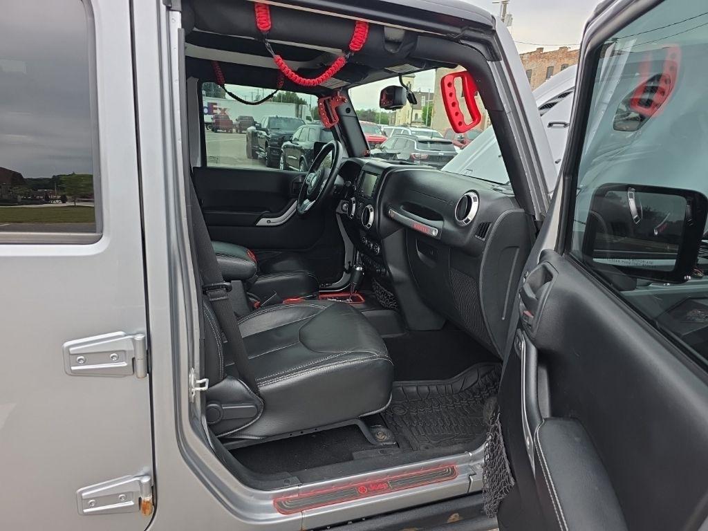 Jeep Wrangler  2015